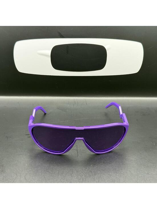 Oakley Other - Oakley CMDN Electric Purple Grey Lenses OO9467-0433 (No Wicket/Icons/Nose Piece)